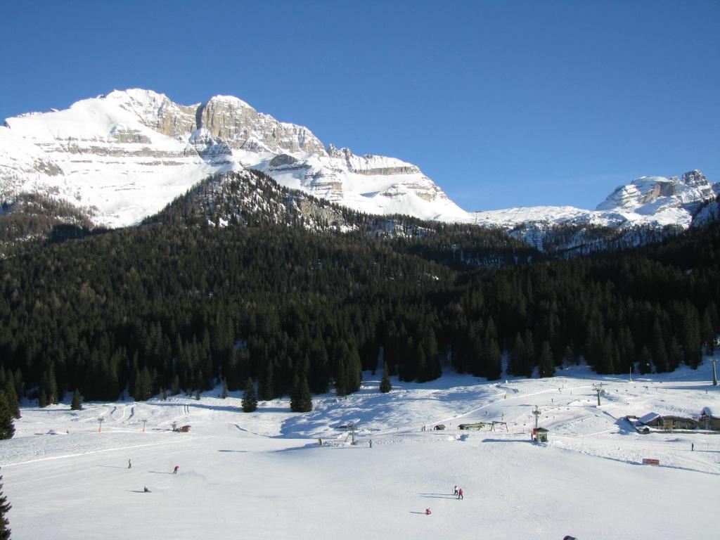 Hotel Il Catturanino Madonna di Campiglio Bagian luar foto
